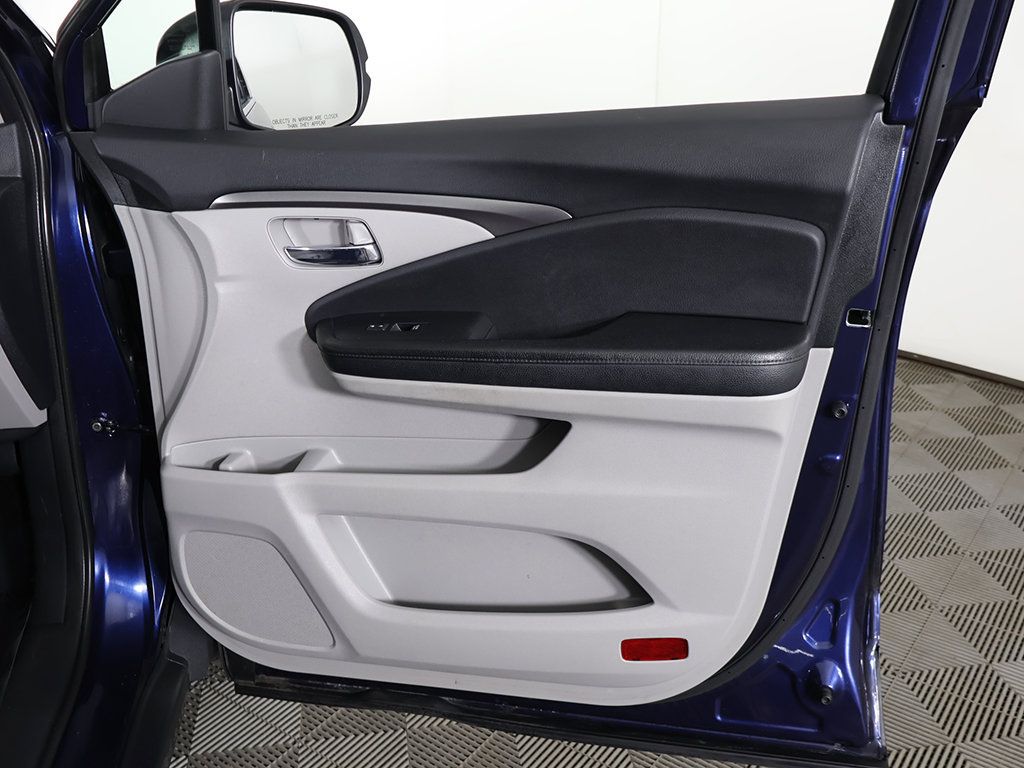 Used 2017 Honda Pilot EX-L image 24