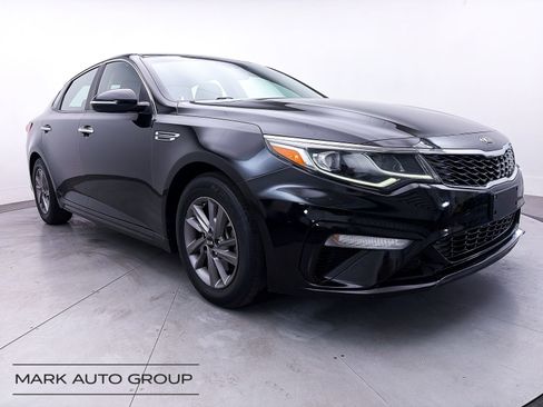 Used 2020 Kia Optima LX image 1