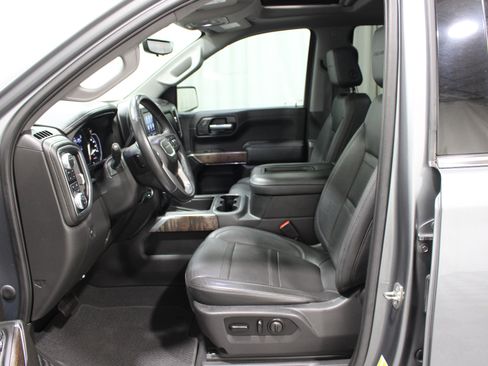 Used 2021 GMC Sierra 1500 Denali w/ Denali Ultimate Package AWD/4WD image 3