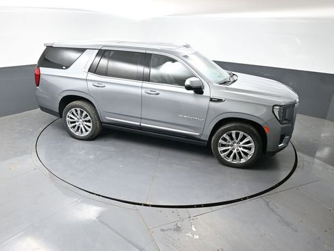 Used 2023 GMC Yukon Denali AWD/4WD image 45