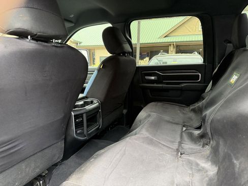 Used 2024 RAM 3500 SLT w/ Quick Order Package 2YG SLT image 5