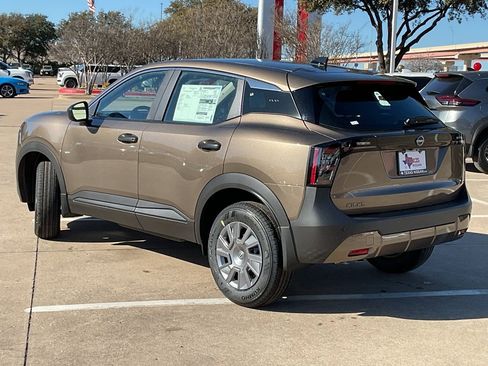 New 2026 Nissan Kicks S image 7