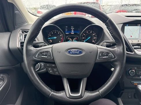 Used 2017 Ford Escape Titanium AWD/4WD image 22