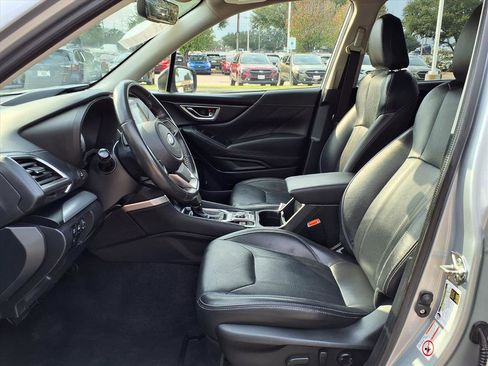 Used 2019 Subaru Forester Limited w/ Popular Package #3 image 18