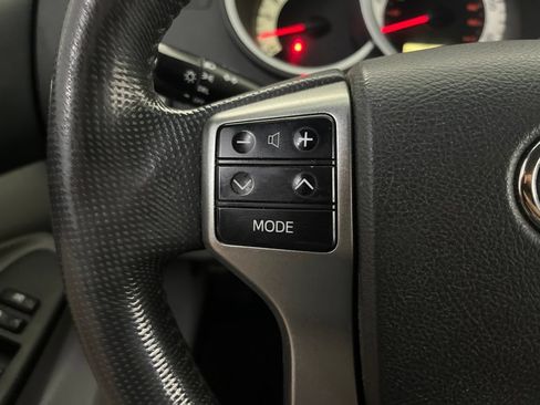Used 2013 Toyota Tacoma 4x4 Double Cab w/ TRD Sport Pkg image 62
