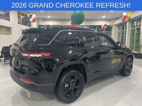 New 2026 Jeep Grand Cherokee Limited w/ Limited Altitude Package AWD/4WD image 9