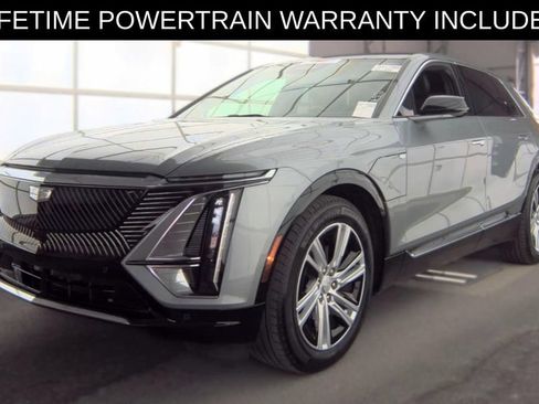 Used 2024 Cadillac Lyriq Tech RWD image 2