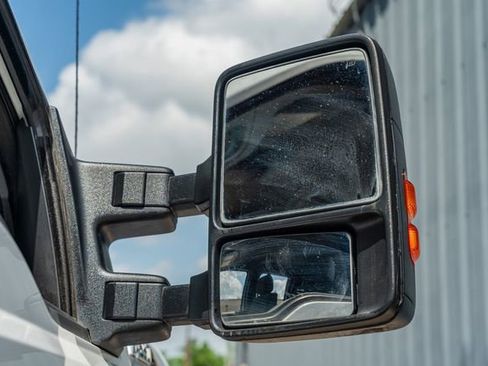 Used 2015 Ford F250 XLT image 13