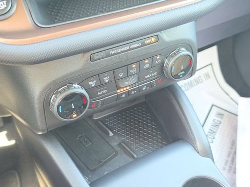 Used 2023 Ford Bronco Sport Outer Banks w/ Tech Package image 24