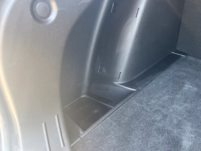 Used 2024 Chevrolet Trax LT FWD image 9