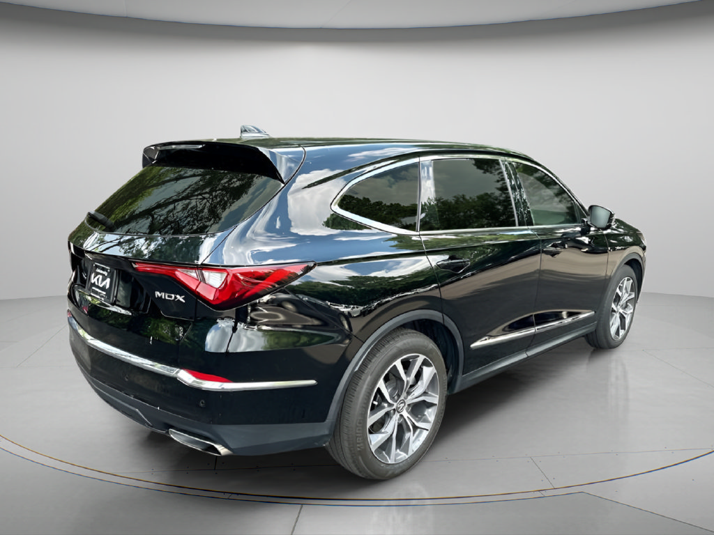 Used 2023 Acura MDX w/ Technology Package FWD image 8
