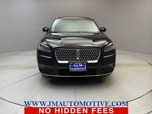 Used 2022 Lincoln Corsair AWD w/ Equipment Group 101A image 8