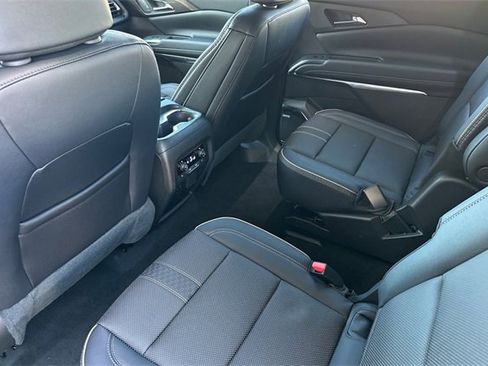 New 2026 Chevrolet Traverse High Country image 16