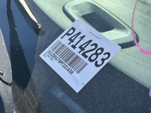 Used 2023 Chevrolet Malibu LT image 11