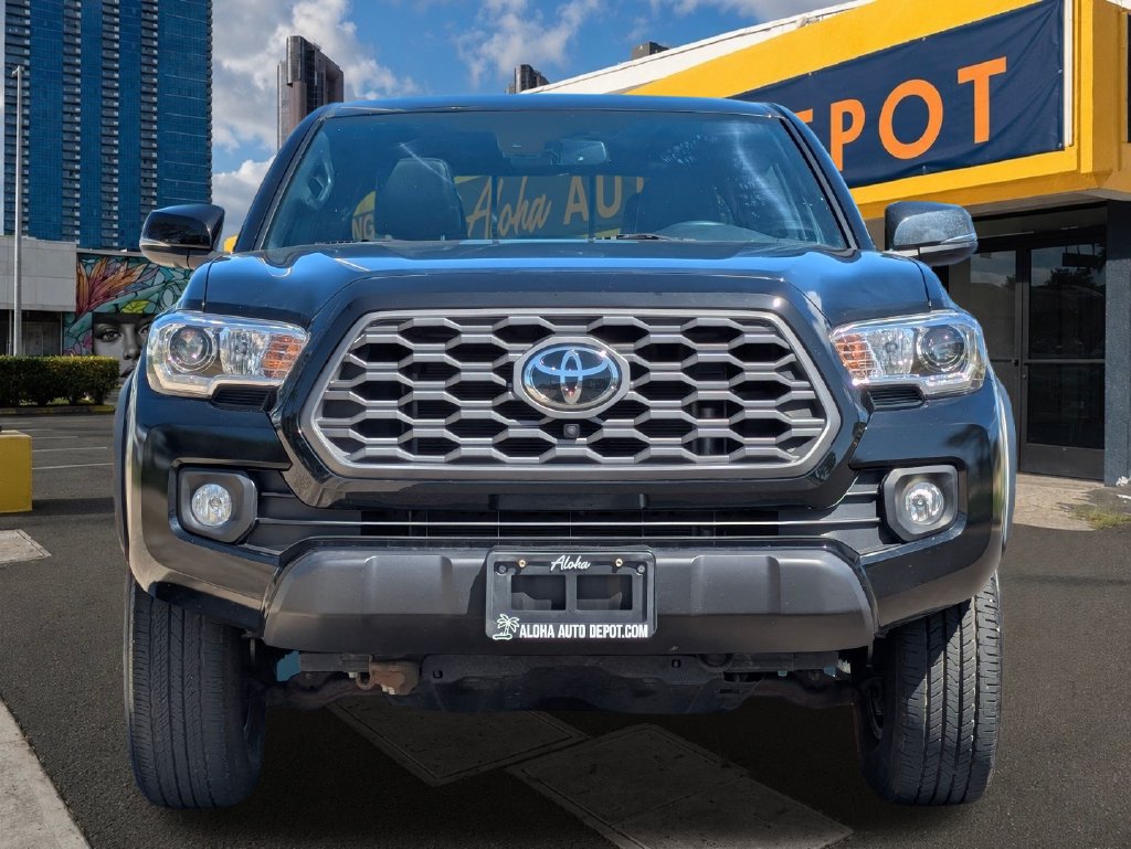 Used 2023 Toyota Tacoma TRD Off-Road w/ TRD Premium Off Road Package AWD/4WD image 7