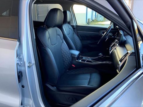 Used 2021 Kia Sorento SX Prestige image 9