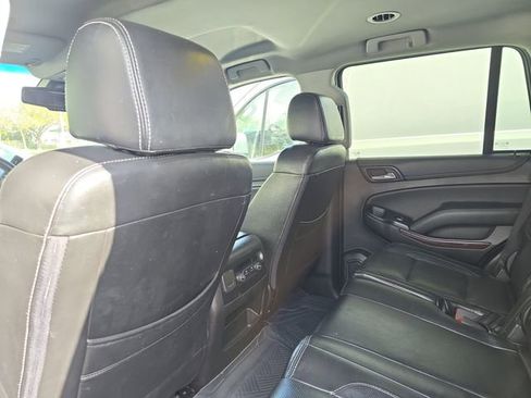 Used 2019 GMC Yukon SLE w/ SLE Value Package image 13