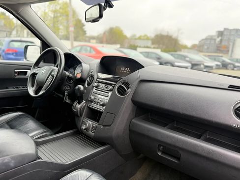 Used 2015 Honda Pilot Touring image 16