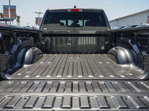 New 2026 RAM 1500 Big Horn AWD/4WD image 11
