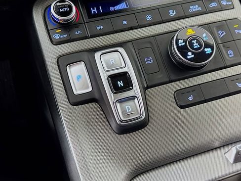 Used 2024 Hyundai Palisade SEL image 18