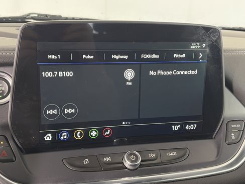 Used 2023 Chevrolet Blazer LT image 17