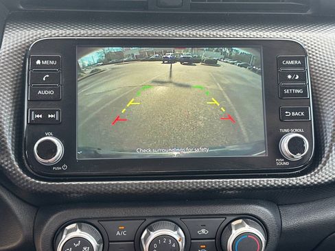 Used 2023 Nissan Kicks SV image 28