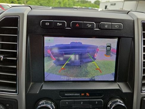 Used 2020 Ford F250 Lariat w/ Lariat Ultimate Package AWD/4WD image 18