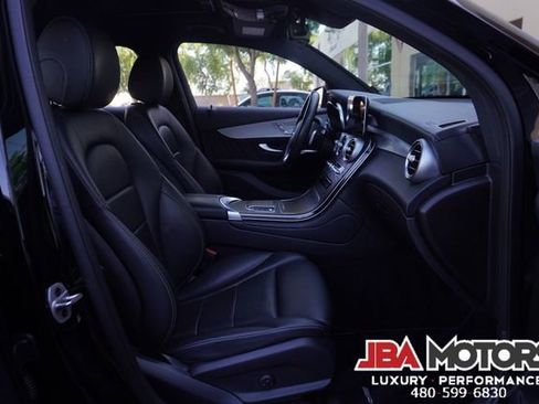 Used 2022 Mercedes-Benz GLC 300 4MATIC Coupe image 86