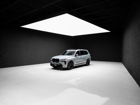 Used 2024 BMW X7 xDrive40i w/ Executive Package AWD/4WD image 94