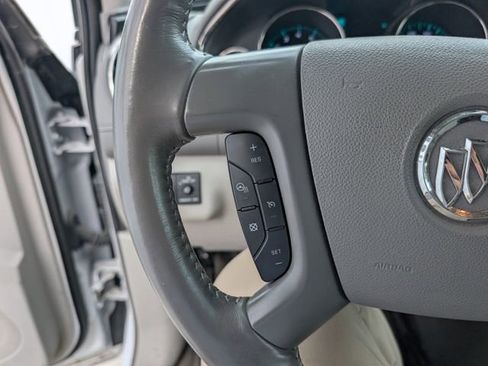 Used 2017 Buick Enclave Leather w/ Enclave Sport Touring Edition FWD image 12