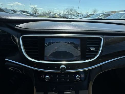 Used 2018 Buick LaCrosse Essence w/ Sun and Shade Package FWD image 15