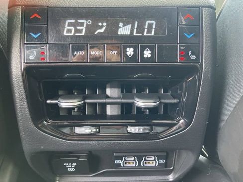 Used 2023 Jeep Grand Cherokee Summit w/ Advanced Protech Group IV AWD/4WD image 25