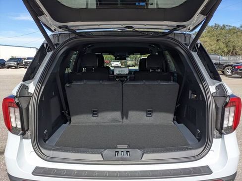 New 2026 Ford Explorer ST image 12