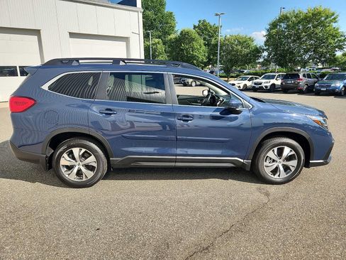 Certified 2025 Subaru Ascent Premium AWD/4WD image 7