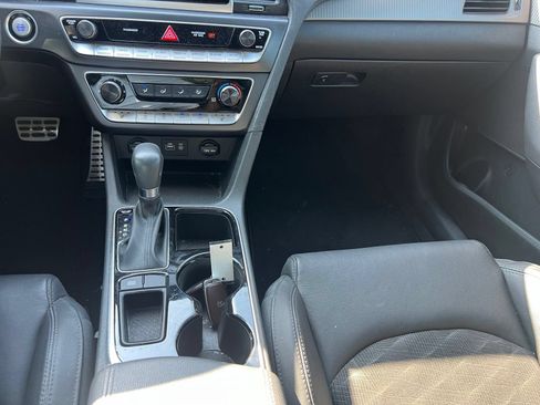 Used 2018 Hyundai Sonata Sport FWD image 31
