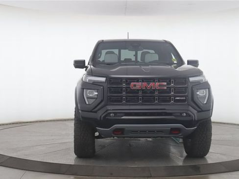 Used 2024 GMC Canyon AT4X AWD/4WD image 12