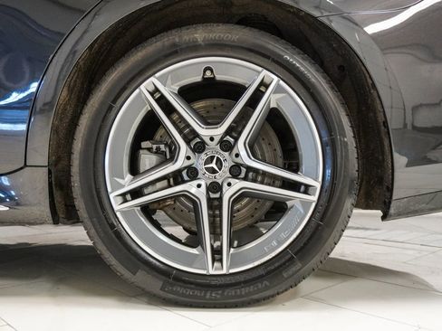 Used 2022 Mercedes-Benz S 500 4MATIC w/ AMG Line Package image 37