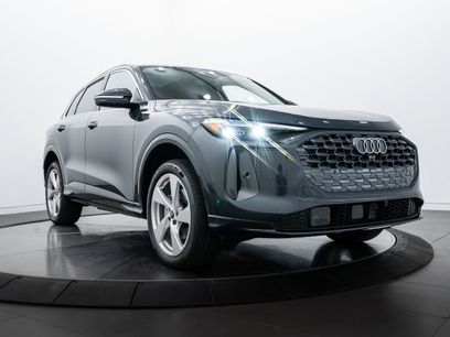New 2025 Audi Q5 2.0T Premium Plus