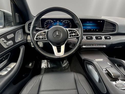 Used 2020 Mercedes-Benz GLS 450 4MATIC image 8