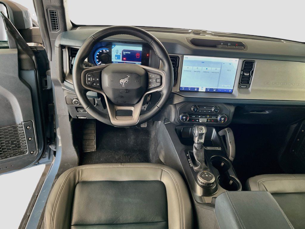 Used 2024 Ford Bronco Outer Banks AWD/4WD image 22