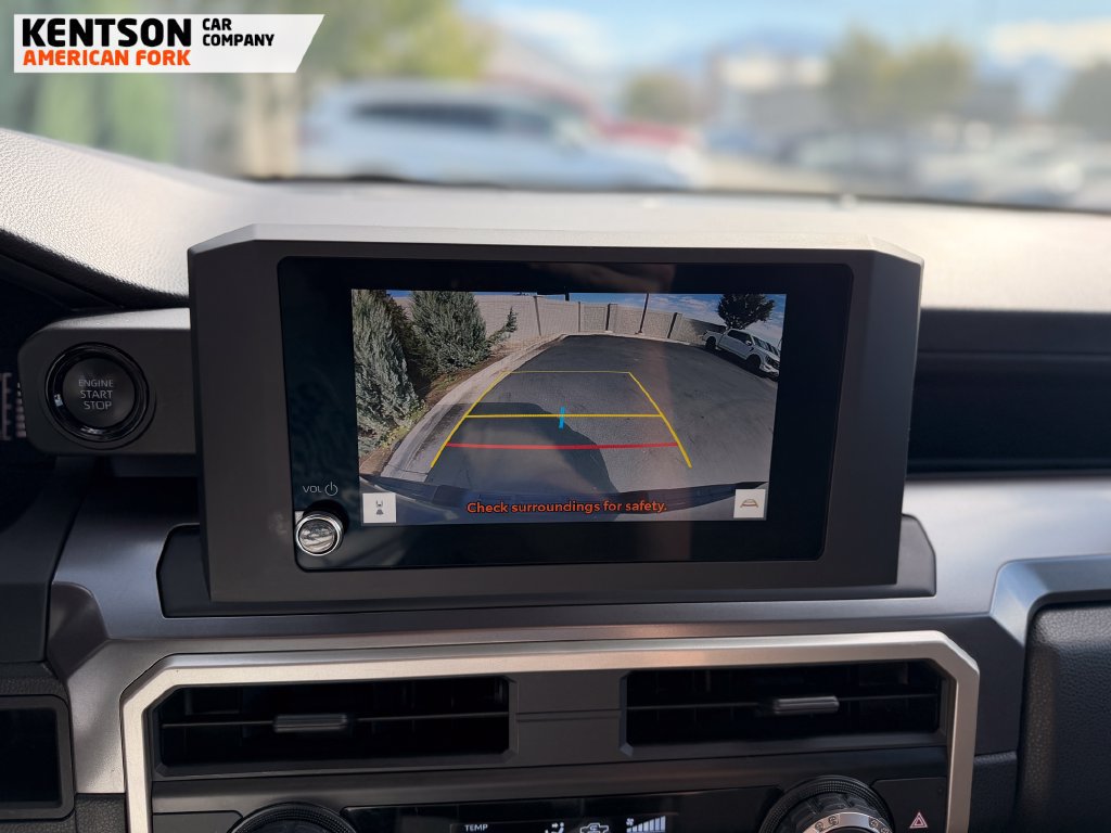 Used 2025 Toyota Tacoma SR5 AWD/4WD image 26