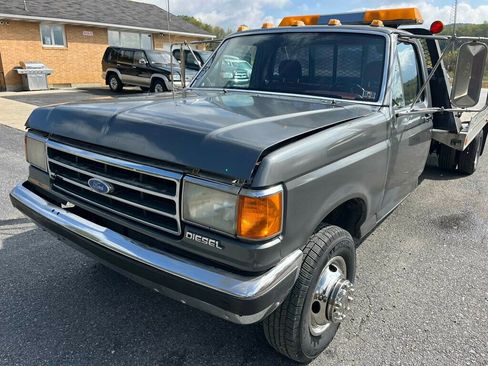 Used 1991 Ford F450 2WD Regular Cab Super Duty image 8