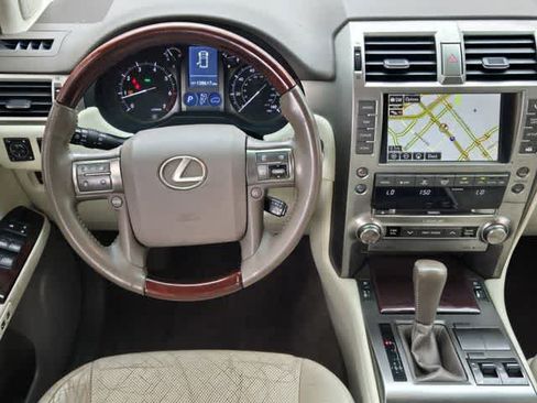 Used 2015 Lexus GX 460 w/ Premium Package AWD/4WD image 15