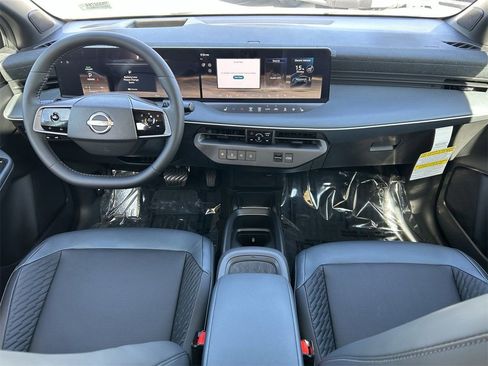 New 2026 Nissan Leaf Platinum+ w/ Cargo Package (Platinum+) image 17