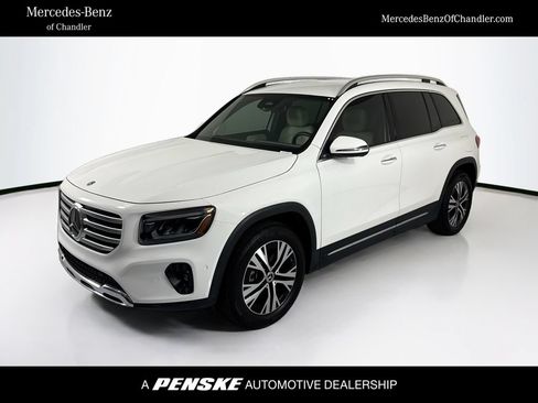 Used 2025 Mercedes-Benz GLB 250 image 1