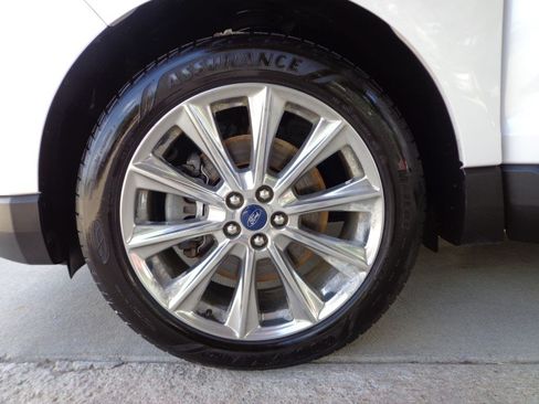 Used 2018 Ford Edge Titanium w/ Equipment Group 301A AWD/4WD image 8