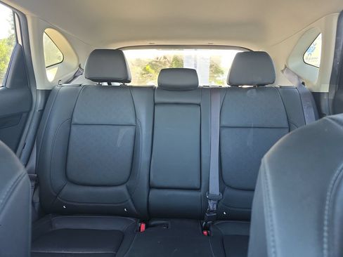 Used 2022 Kia Seltos SX AWD/4WD image 40