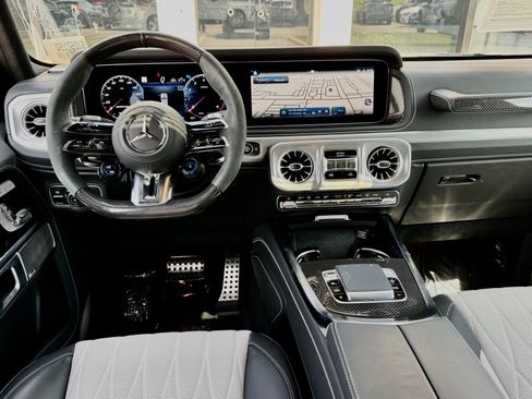 New 2025 Mercedes-Benz G 63 AMG 4MATIC image 28