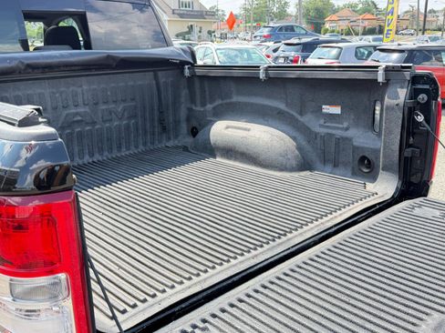 Used 2019 RAM 1500 Big Horn AWD/4WD image 40