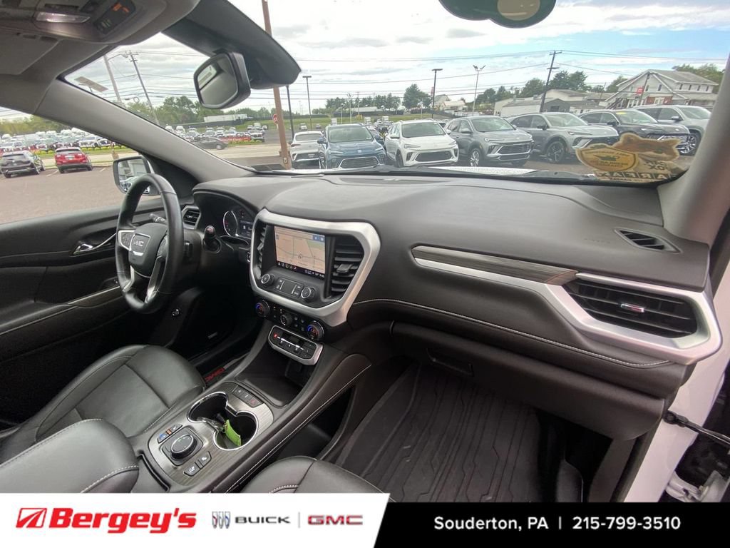 Certified 2023 GMC Acadia SLT w/ Preferred Package FWD image 33
